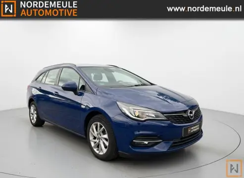 OPEL ASTRA 1.2 BNS EDITION, Cruise, Navi, Trekhaak Nieuwe Motor