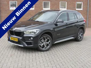 BMW X1 sDrive20i Corporate Lease High Executive * Rijklaarprijs incl. garantie * Automaat * PDC V+A 