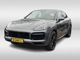 Porsche Cayenne Coupé 3.0 E-Hybrid / Trekhaak / Panoramadak / 360Camera / Luchtvering / 21'' / Bose 