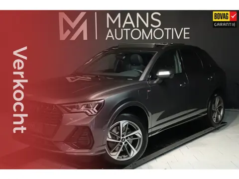 Audi Q3 45 TFSI e S-line / PANODAK / VIRTUAL / CAMERA / STUUR+STOELVERW / TREKHAAK