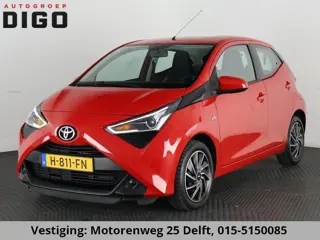 Toyota Aygo 1.0 VVT-i X-PLAY CARPLAY NAVI GARANTIE 2030* . CAMERA . DEALER ONDERHOUDEN . APPLE CARPL
