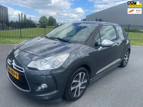 Citroen DS3 1.2 VTi So Chic|Apk 10-2026|Bj 2012|Clima|Cruise|Leer|Stoelverw|