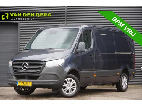 Mercedes-Benz Sprinter 319 3.0 CDI V6 L2H1 MARGE! AUT. 2X SCHUIFDEUR, 3.5T TREKHAAK, LEDER, ADAPT. C
