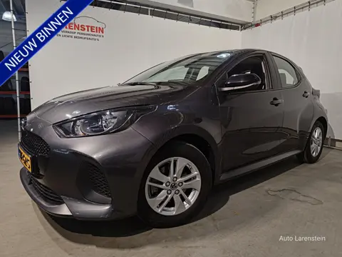 Mazda 2 Hybrid 1.5 VVT-i Hybrid 116pk Centre-line Adapt.C / A.Camera / Carplay / Winter Pack