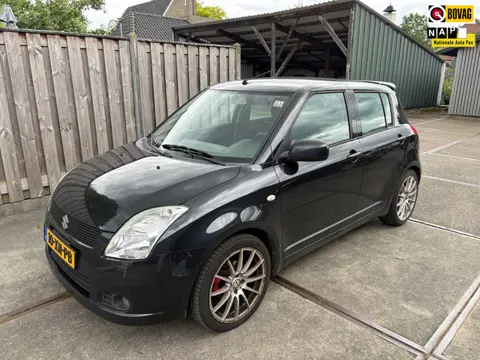 Suzuki Swift 1.3 STOELVERWARMING/ AIRCO/ PARKEERSENSOREN