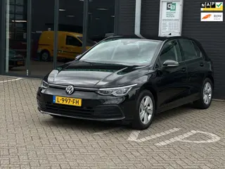 Volkswagen Golf 1.5 TSI Life Business/CARPLAY/NAVI/SFEERVERLICHTING/NL-AUTO NAP!!