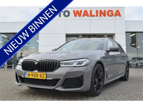 BMW 5 Serie 520 I Touring M Pakket Comfortstoelen | Stoelverwarming | Carplay | Camera |