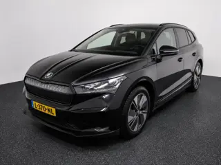 Skoda Enyaq iV 60 Loft 62 kWh Black Style Pack Head Up Camera Navi 19 inch CarPlay LED Climate Cruis