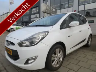 Hyundai ix20 1.4i i-Vision airco ecc ,camera ,trekhaak etc