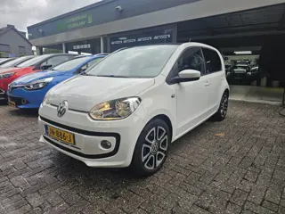 Volkswagen Up! 1.0 high up! BlueMotion | 2E EIGENAAR | 12MND GARANTIE | PANO | CRUISE | LMV | AIRCO 
