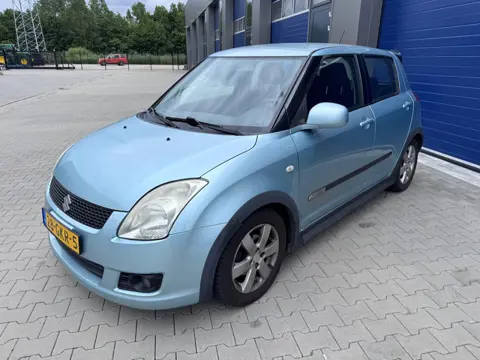 Suzuki Swift 1.3 Shogun INRUIL TOPPER LEES TEKST !!