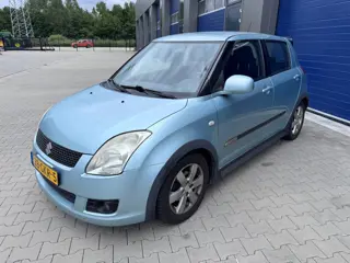 Suzuki Swift 1.3 Shogun INRUIL TOPPER LEES TEKST !!