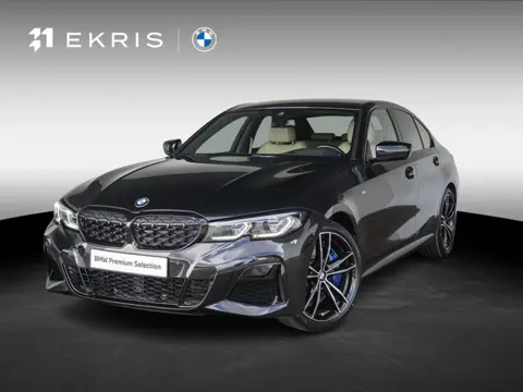 BMW 3 Serie Sedan M340i xDrive | Innovationspakket | Comfort Access | Head-Up Display | Achteruitrij