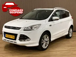Ford Kuga 1.5 Titanium Styling Pack 4WD|Automaat|Camera|Opendak|