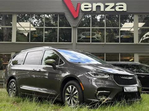 Chrysler Pacifica 3.6 V6 Hybrid PHEV LIMITED (bj 2021)