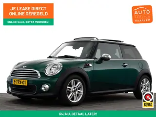 MINI Cooper S look- Panoramadak, BI-Colour Interieur, Navigatie, Park Assist, British racing green