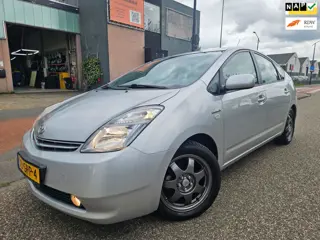 Toyota Prius 1.5 VVT-i Tech Edition GARANTIE
