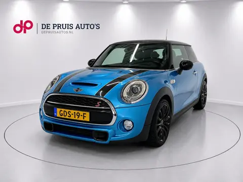 MINI 3-Deurs 2.0 Cooper S Chili Serious Business Panoramadak 17 inch Navigatie