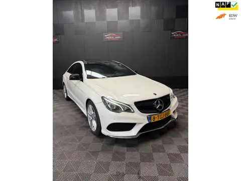 Mercedes-Benz E-klasse Coupé 200 Prestige | Pano | Camera | Harman | Navi |