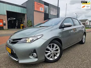 Toyota Auris 1.8 Hybrid Dynamic GARANTIE