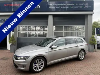 Volkswagen Passat Variant 1.4 TSI GTE Connected Series Plus Panodak,18Inch,Trekhaak,Camera 2016 Vol 