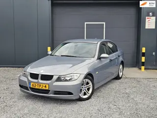 BMW 3-serie 320i