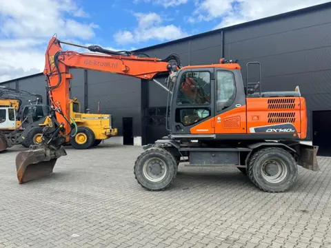 Doosan DX140-5 2017 (bj 2016)