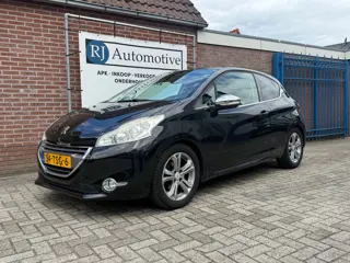 Peugeot 208 1.6 Vti Allure APK/NAP/CLIMA (bj 2012)