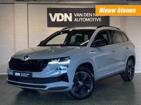 SKODA KAROQ 1.5 TSI ACT Sportline Business DSG Virtual Camera ACC 18''