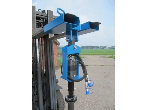 Hydraulische . Grondboor  geschikt voor boor :120 - 200 - 300 - 450 mm