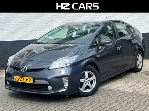 Toyota Prius 1.8 Plug-in Aspiration|Camera|HUD|Navi|Cruise|Clima