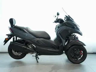 Yamaha TRICITY 300 BTW MOTOR (bj 2024)