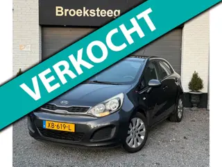 Kia Rio 1.2 CVVT Airco/5drs/USB/Zeernetjes