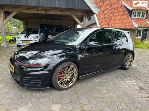 Volkswagen Golf 2.0 TSI GTI