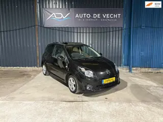Renault Twingo 1.2-16V Dynamique INRUIL VERKREGEN - BARST IN VOORRUIT