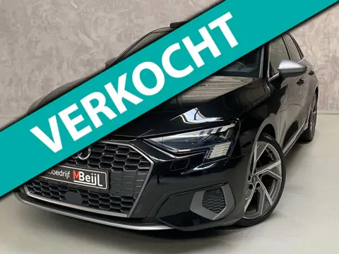 Audi A3 Sportback 35 TFSI edition /S -Line /Pano /Carplay /Camera