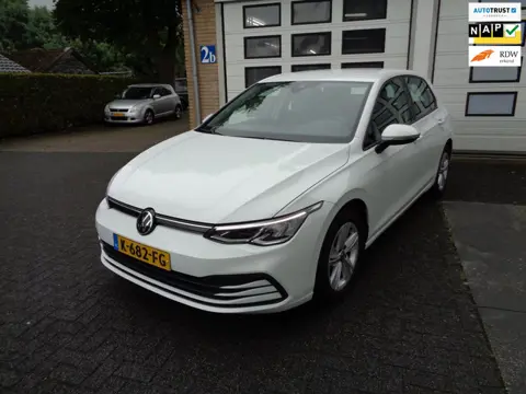 Volkswagen Golf 1.0 TSI Life