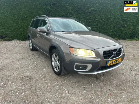 Volvo XC70 2.4 D5 Summum