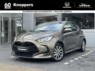 Toyota Yaris 1.5 VVT-i Dynamic | GEEN AFLEVERKOSTEN |  Apple/Android, Achteruitrijcamera, Voorstoele
