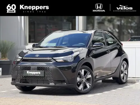 Toyota Aygo X Hybrid 115 Play + Style Pack Lichtmetalen velgen, Voorstoelen verwarmd, Cruise control