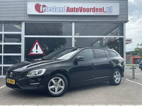 Volvo V60 2.0 D2 Polar+ Dynamic /Automaat/Cruise/Clima/Leder/DAB/distr vv bij 150.074 km/APK 07-2027