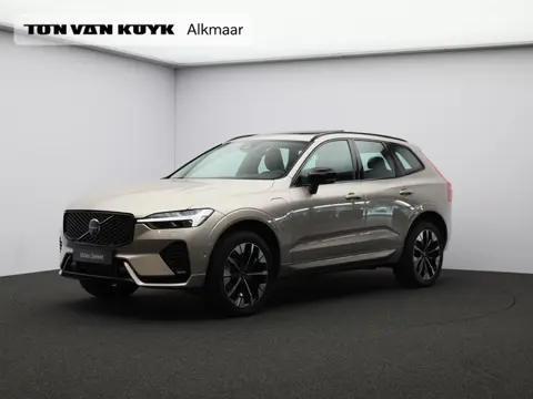 Volvo XC60 T6 AWD Plug-in hybrid Ultra Dark / Trekhaak / Luchtvering / Panoramadak / Head-Up Display