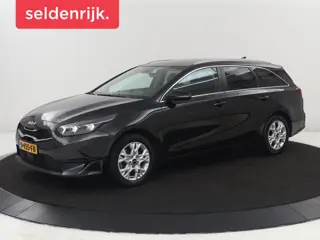 Kia Ceed 1.5 T-GDi DynamicPlusLine | Stoelverwarming |  Adaptive cruise | Camera | Carplay | Half le