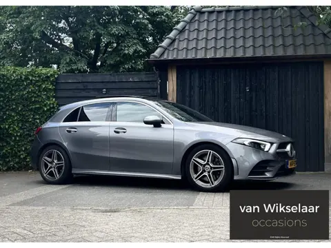 Mercedes-Benz A-klasse 250 Premium |AMG 2019| PANO/SFEERVERLICHTING/MEMORY