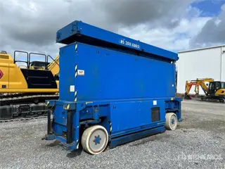 Omega NS260-600D Diesel Scissor Lift (bj 2008)