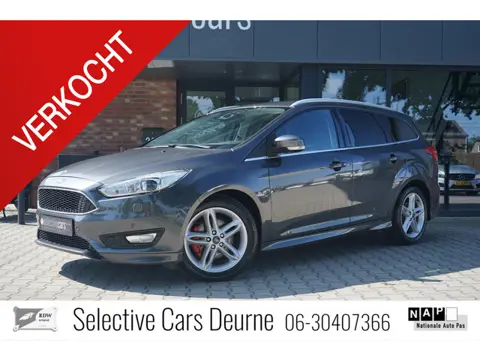 Ford Focus Wagon 1.5 Titanium , Nieuwe Motor, Dealer-OH, 17''Lm, Nieuwe APK
