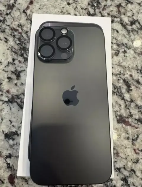 Apple iPhone 16 Pro Max 256GB/512GB/1TB UNLOCKED WORLDWIDE SEALED