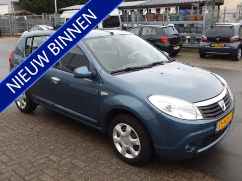 Dacia Sandero 1.2 Lauréate slechts 137943 km gereden