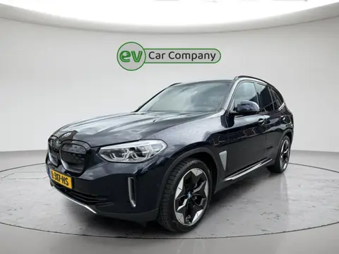 BMW IX3 High Executive 80 kWh | SOH 97% | Trekhaak | Panoramadak | 360 Camera | Leder | Memory stoel