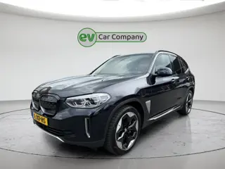BMW IX3 High Executive 80 kWh | SOH 97% | Trekhaak | Panoramadak | 360 Camera | Leder | Memory stoel
